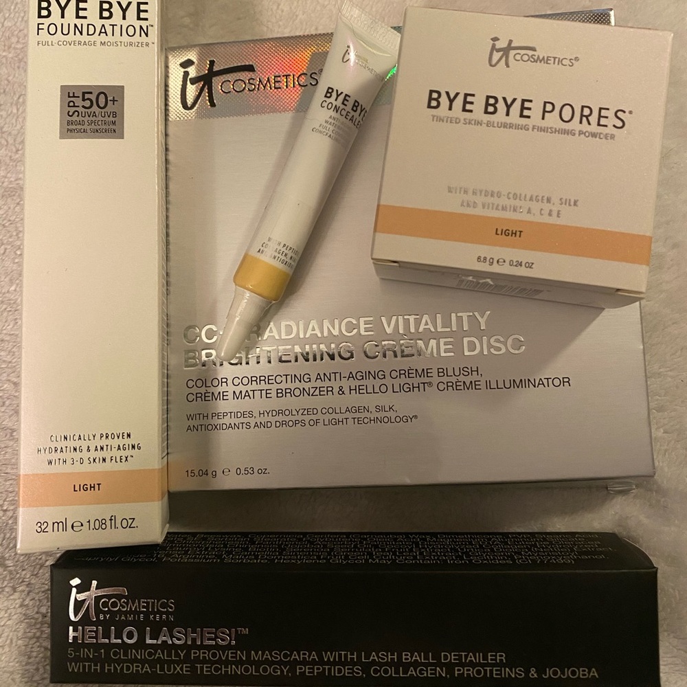 It Cosmetics Bye Bye Foundation, concealer, etc.